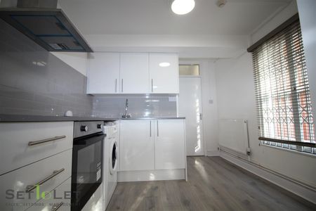 Evington Road, Leicester, Leicestershire, LE2 1QG - Photo 5