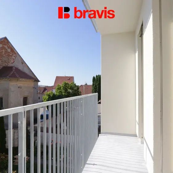 Pronájem bytu 2+kk, ulice Sušilovo náměstí, Rousínov, lodžie, novostavba, nízkoenergetický dům, možnost parkování - Fotografie 1