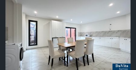 Fully Furnished Student Accommodation, One Person in Each Room - Photo 2