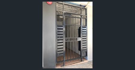 Unique Loft Apartment Living! - Photo 2