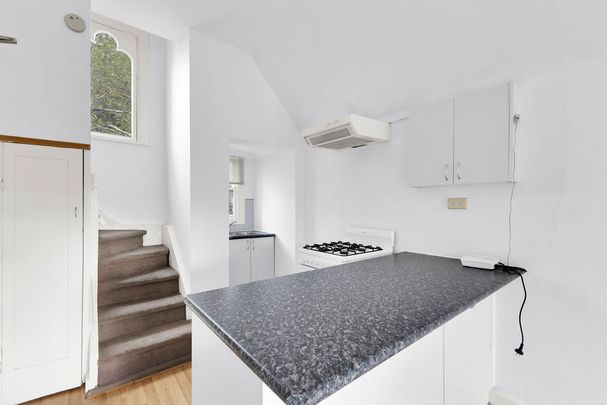 4/472 Glenferrie Road, Hawthorn VIC 3122 - Apartment For Rent | Domain - Photo 1