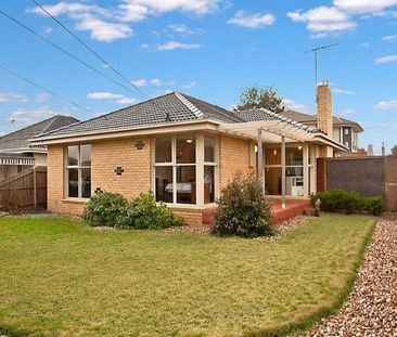 122 Victory Road, Airport West VIC 3042 - Photo 3