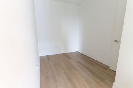 For Lease - 86 Dundas Street Unit# 717, Mississauga, Ontario - Photo 4