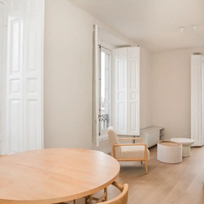 Piso de alquiler en Plaza Catedral, 15, Murallas - Photo 1