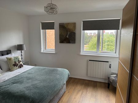 1 Bed Flat, Glenville Grove, SE8 - Photo 3