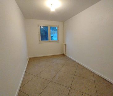 Location appartement 4 pièces 67.85 m² à Marseille 13e Arrondisseme... - Photo 2