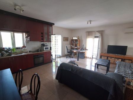 Studio/Γκαρσονιέρα για ενοικίαση Κέντρο (Μενεμένη) - Photo 2