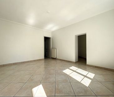 Location Appartement 3 pièces 79m² - Photo 1