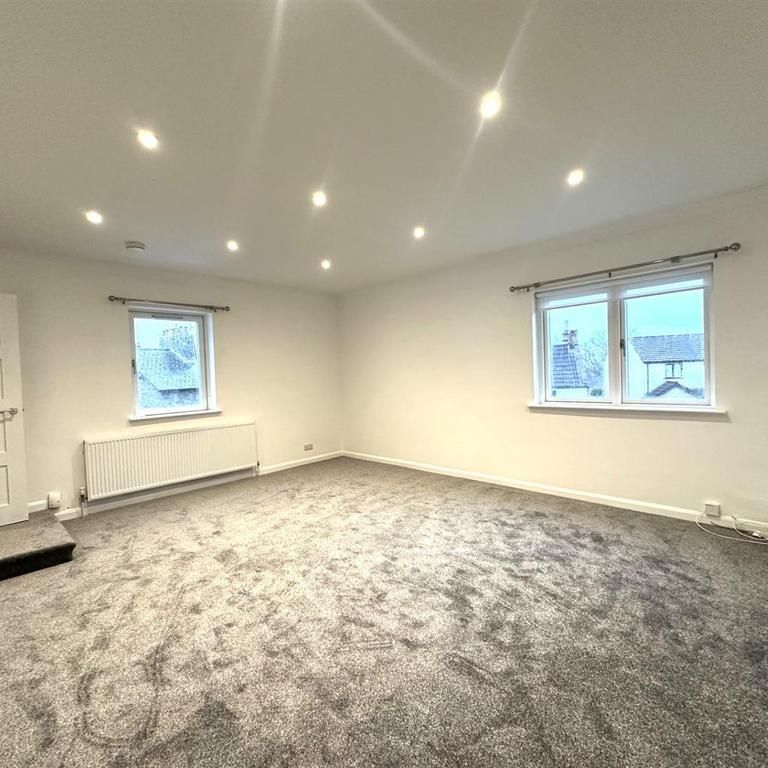 3 bedroom maisonette to rent - Photo 1