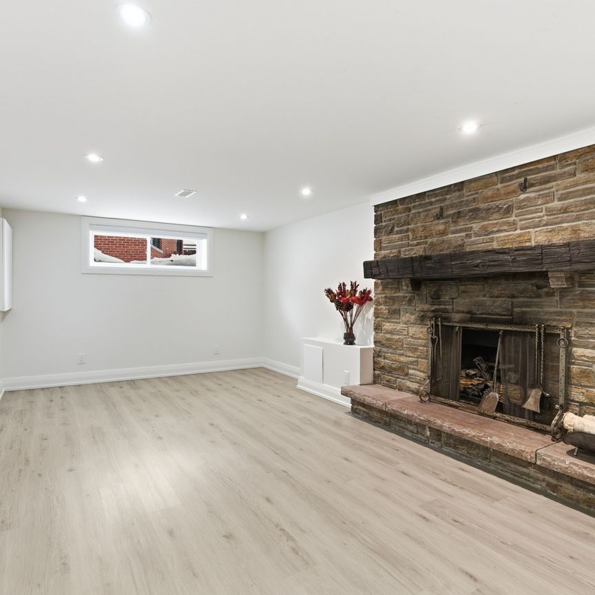 For Lease - 70 Beaverbrook Avenue Unit# Apt B (lower), Toronto, Ontario - Photo 1