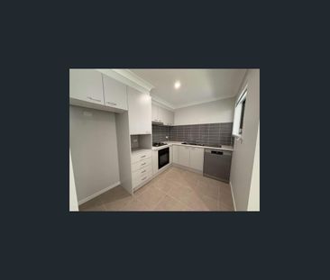 2/6 Silver Gum Cct, Edgeworth, NSW 2285 - Photo 4