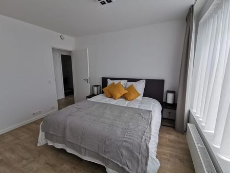 Appartement te huur - Foto 2