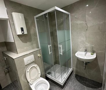 Frisch sanierte 2,5 Zimmer-Wohnung mit Balkon in Essen-Borbeck - Photo 5