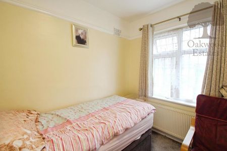 5 bedroom semi-detached house to rent - Photo 5