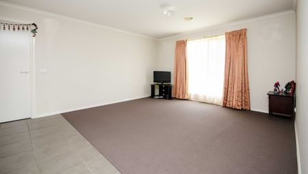 15 Condamine Street, West Wodonga - Photo 2