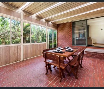 22 Parkside Crescent, Mornington, Vic 3931 - Photo 1