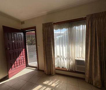 2-Bedroom Unit in Shepparton’s Heart - Photo 1