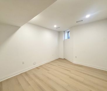 36 Brunswick Avenue apartment — Toronto, ON (3-Bedroom) - 3 Bedroom - Photo 2