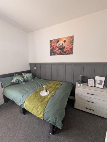 1 bedroom in a house share to rent - Photo 5