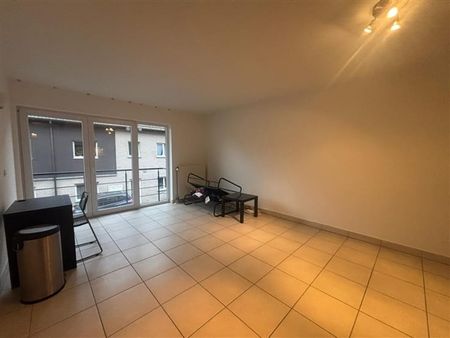 Appartement te huur - Foto 2