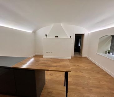 1 Bed Flat, Conygre Road, BS34 - Photo 1