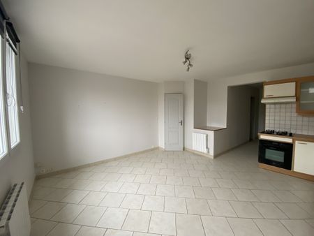 APPARTEMENT T2 avec place de parking - Photo 2