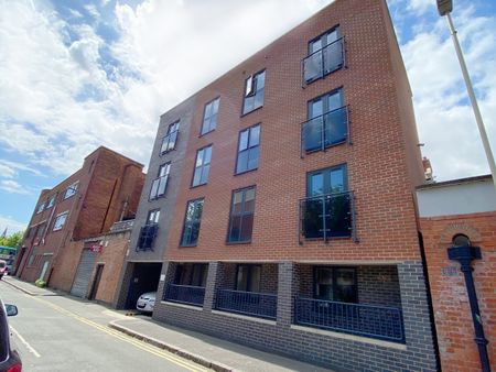 1 Bed Penthouse, Bedford Street South, LE1 - Photo 2