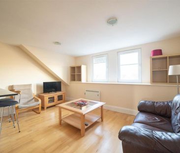 2 bedroom apartment to rent - Photo 5