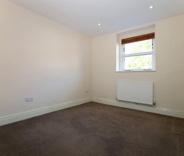 1 bedroom ground floor flat to rent - Photo 6