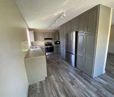 3 Bedroom Home in Huntington Hills (north) — 3 Bedrooms House - Photo 1