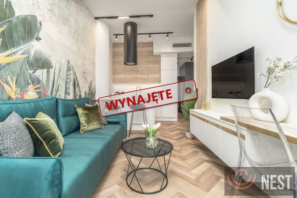 Dwupokojowy apartament Hanza Tower. Basen, sauna, miejsce postojowe. - Photo 1