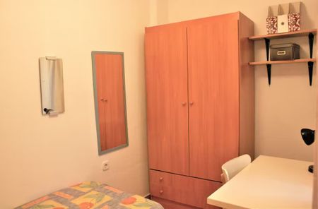 Calle Vidrio, Sevilla, Andalusia 41003 - Foto 3