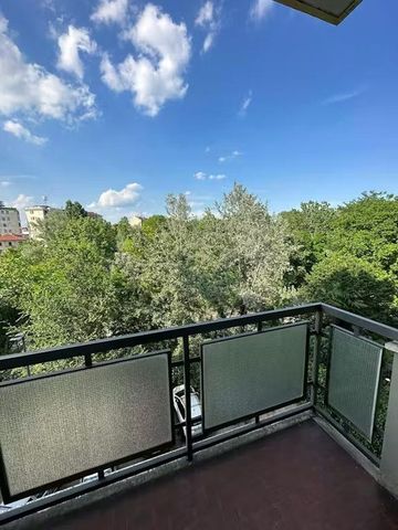 Via Luigi Bellotti Bon, Turin, Piedmont 10144 - Foto 2