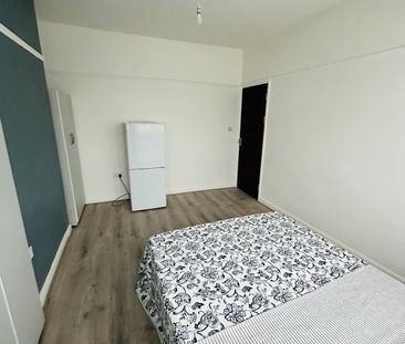 Room in a Shared House, Penshurst Road, N17 - Photo 2