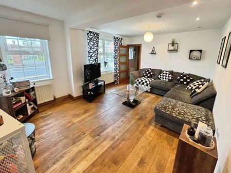 19 Warren Gardens, Lisburn, BT28 1EA - Photo 2