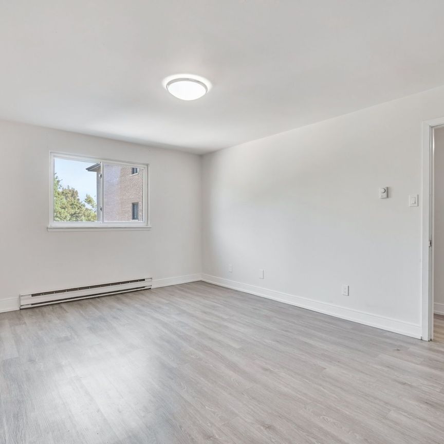 For Lease - 840 Water Street Unit# 306, Peterborough, Ontario - Photo 1