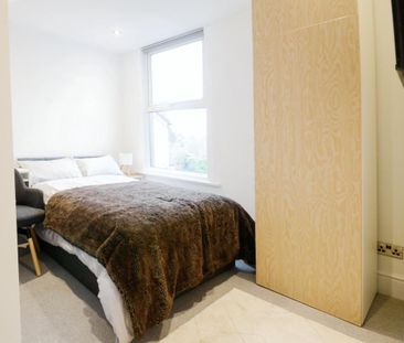 1 bedroom in a house share to rent - Photo 1