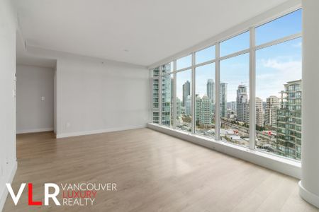 Condo in Burnaby, BC - Photo 3