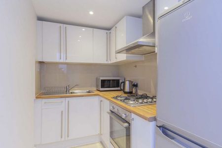 2 bedroom flat to rent - Photo 3