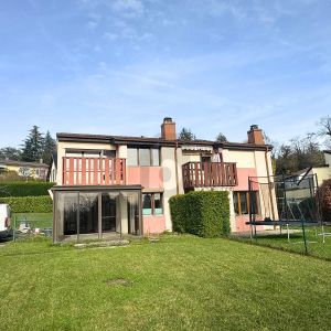 MAGNIFIQUE PROPRIÉTÉ AVEC VUE SUR LE LAC - Photo 2