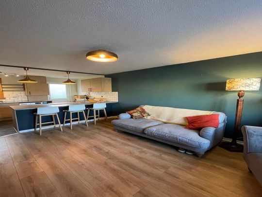 2 bedroom semi-detached villa to rent - Photo 1