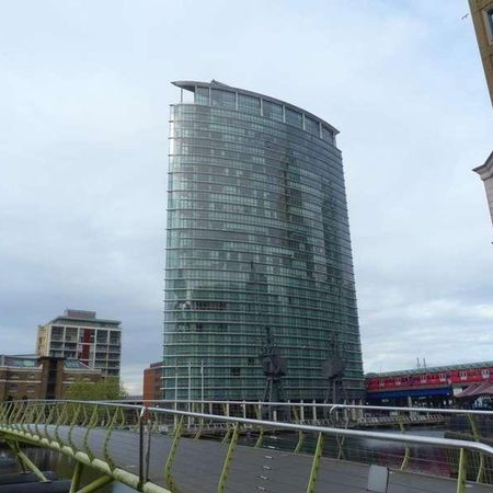 West India Quay, Canary Wharf, E14 - Photo 4