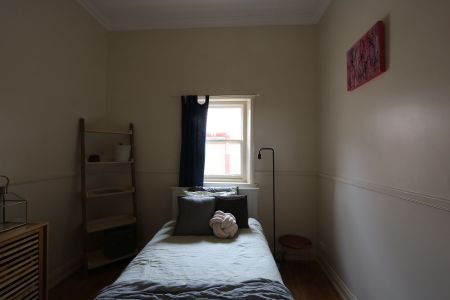 211 Rowe Street - Photo 4