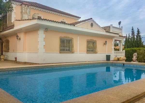 Independent villa in La Nucía – #4838-ES