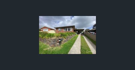 Spacious 3-Bedroom Family Home in Prime Broadmeadows Location - Photo 5