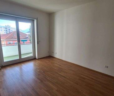 CHIASSO CENTRO: APPARTAMENTI RINNOVATI DA 2.5 A 4.5 LOC. - Photo 5