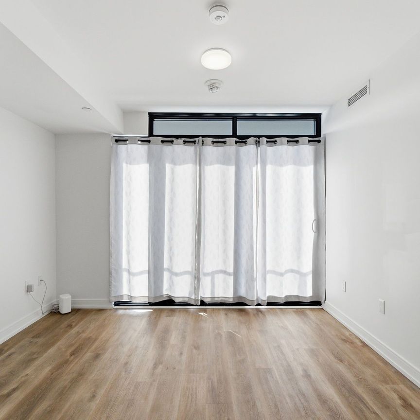 For Lease - 1 Jarvis Street Unit# 606, Hamilton, Ontario - Photo 1