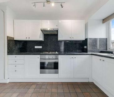 South Terrace, Surbiton, KT6 - Photo 2