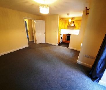 2 bedroom flat to rent - Photo 5