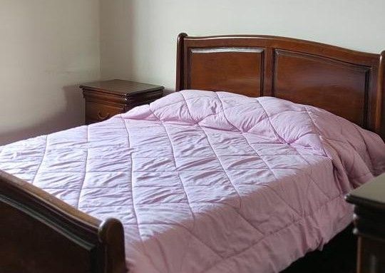 Quarto de casal com casa de banho privada em Viana